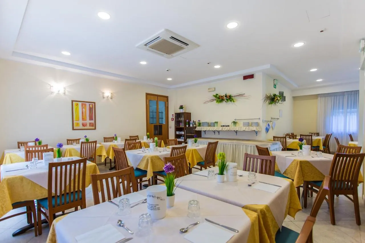 Hotel Savana Rimini Olaszország